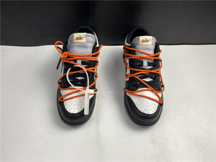 off-white x nike dunk low ct0856 -001