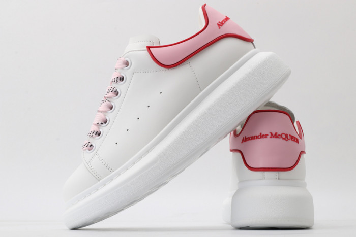 alex mcqu sneakers