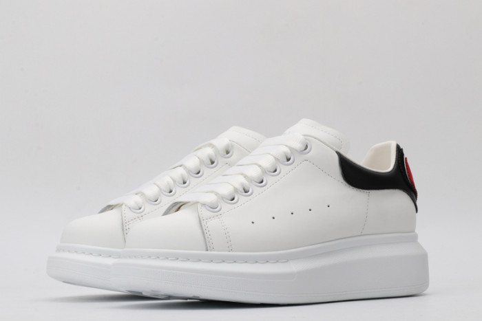 alex mcqu sneakers