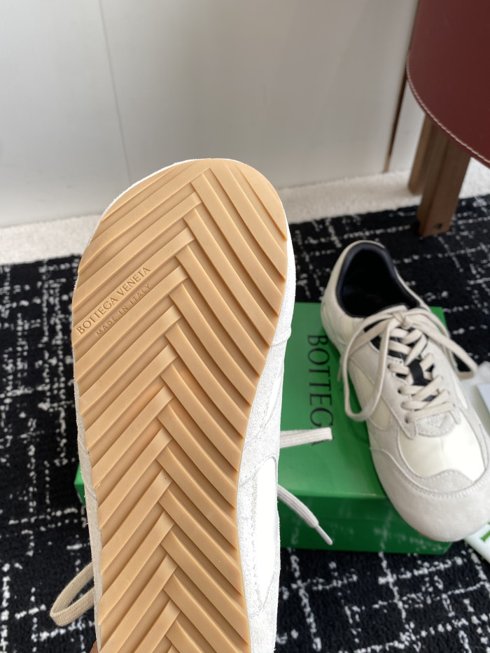 b0tte*a Ven*ta orbit sneaker bv016