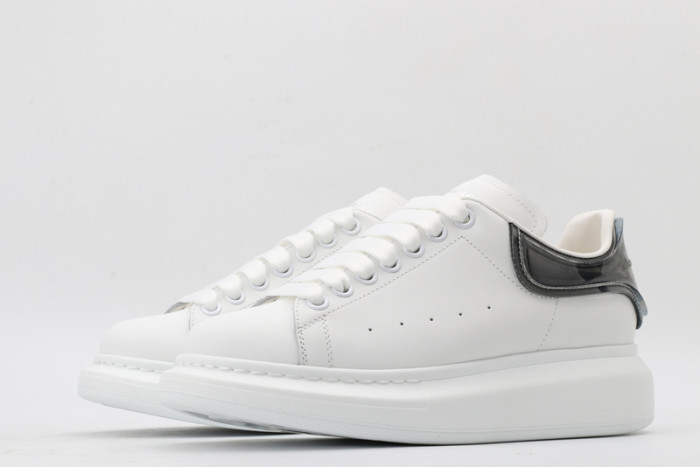 alex mcqu sneakers