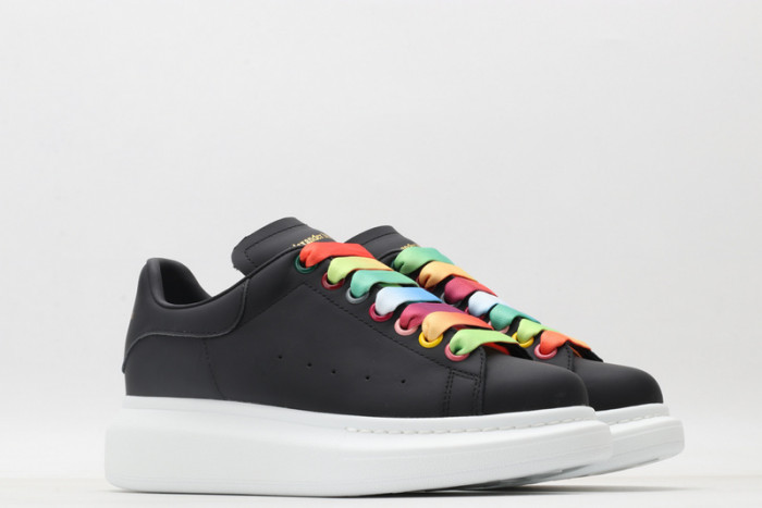 alex mcqu sneakers