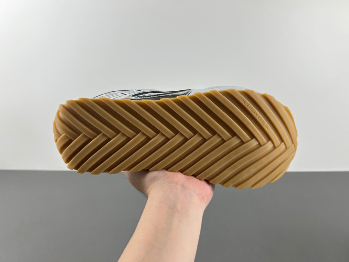 b0tte*a Ven*ta orbit sneaker bv003