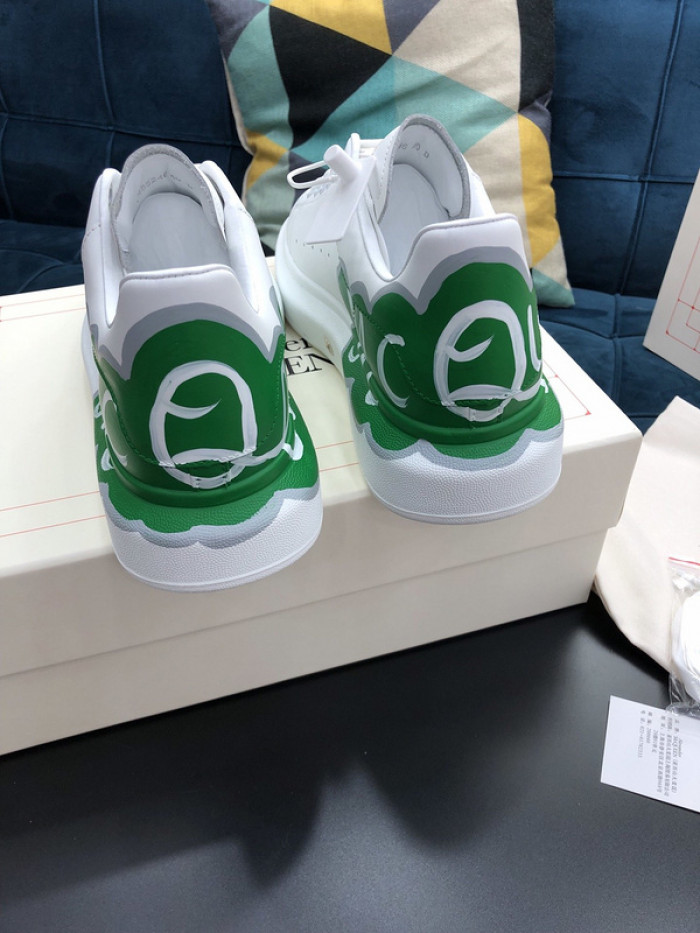 alex mcqu sneakers