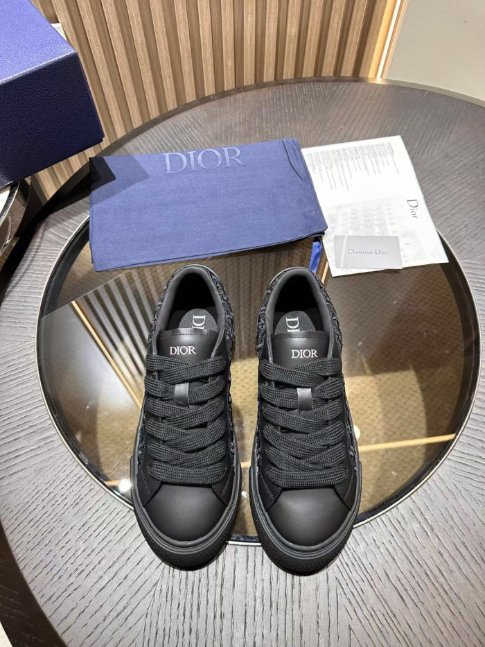 D*or b33 sneaker black smooth calfskin oblique raised embroidery