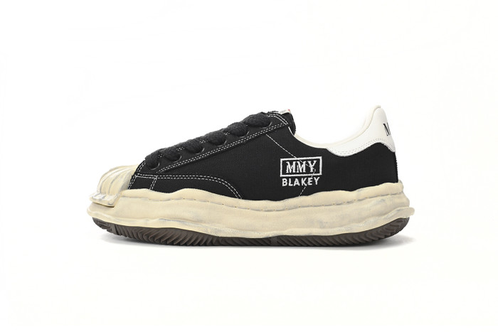 MIHARA YASUHIRO VINTAGE WHITE BLACK MY9