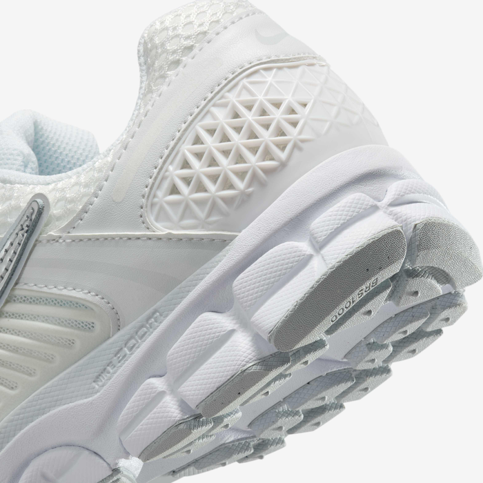nike zoom vomero 5 