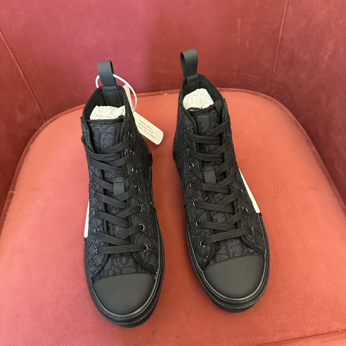 DR B23 HOMME KAWS D07