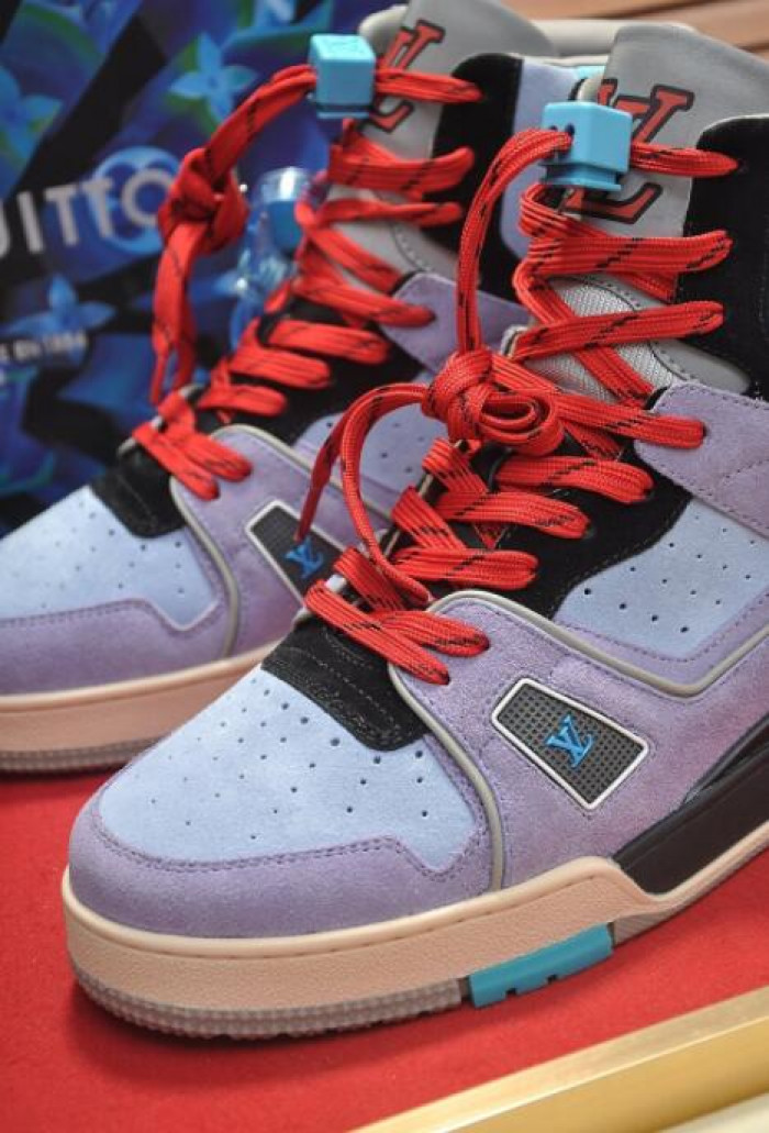 lovt sneaker